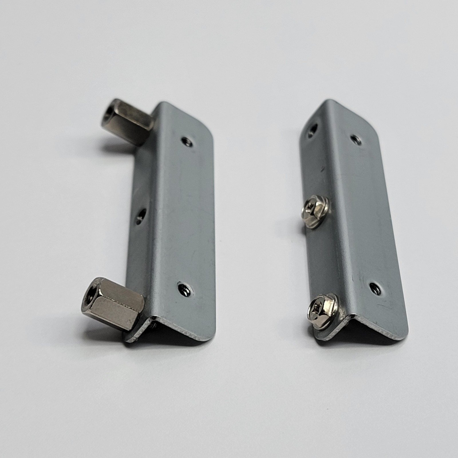 ORIGINAL OEM MOUNTING BRACKETS - iStarUSA D-400 Server Chassis