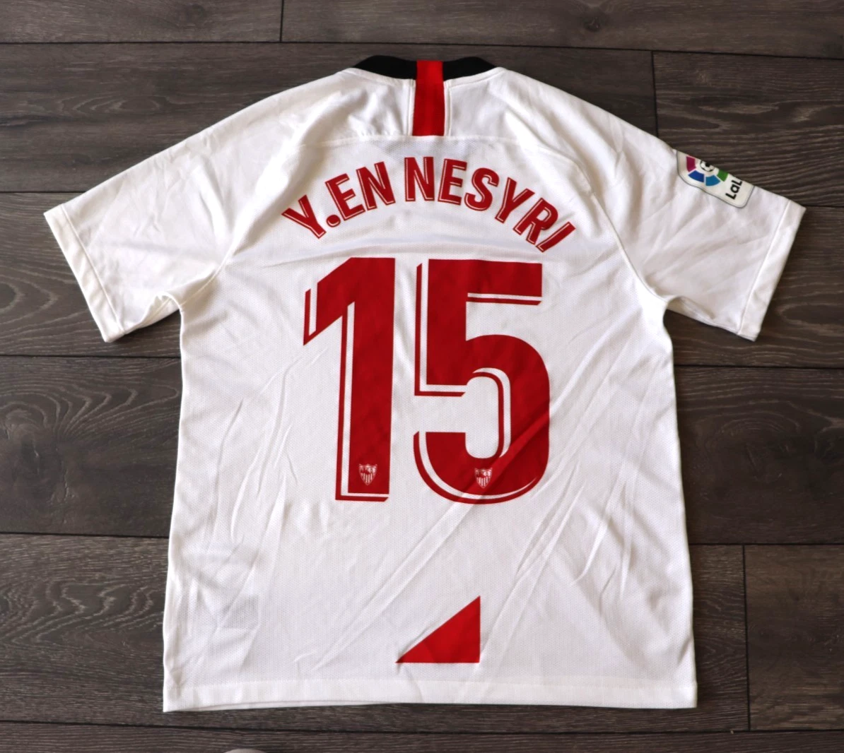 Camiseta Sevilla FC - Talla L de segunda mano por 150 EUR en Málaga en WALLAPOP
