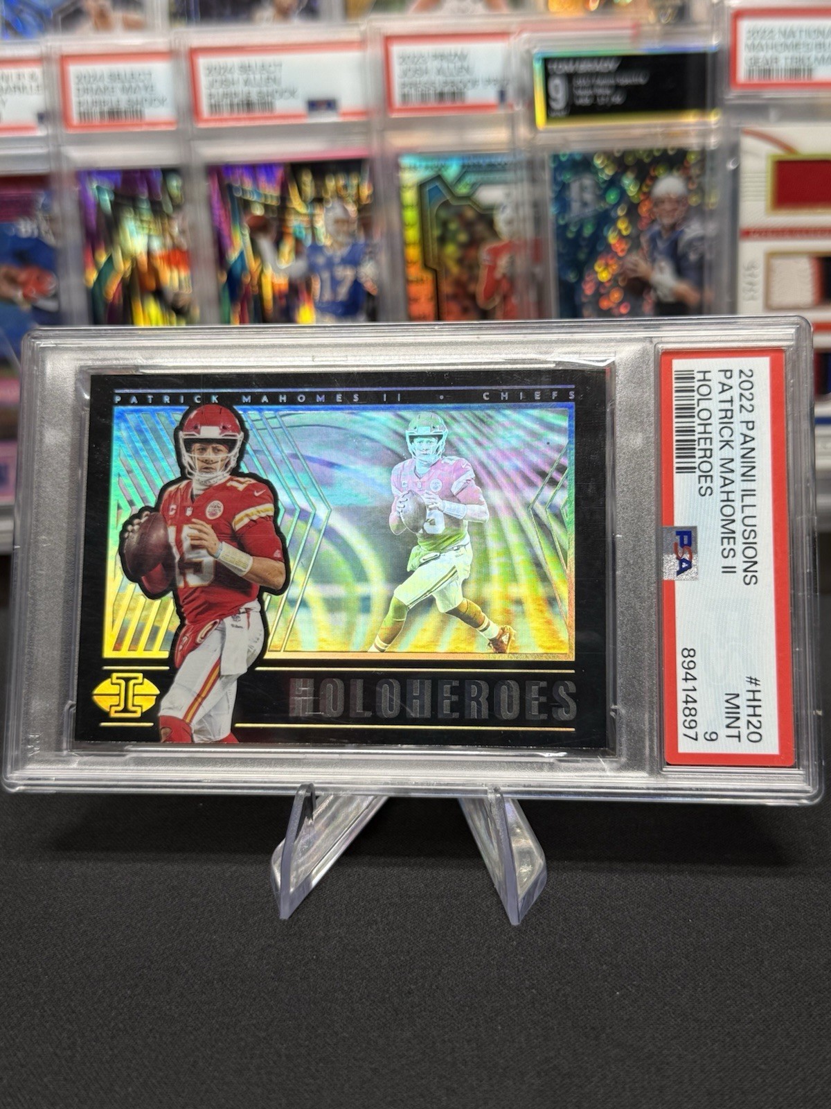 2022 Panini Illusions - Holoheroes Patrick Mahomes II #HH-20