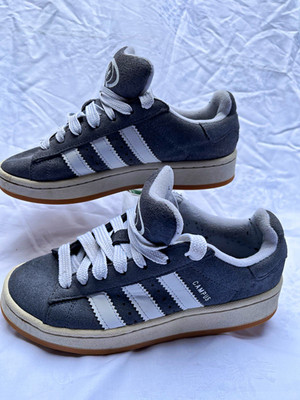 adidas Campus Damen Sneaker Wildleder Grau/Weiß Low Top Schnürung EU 36 