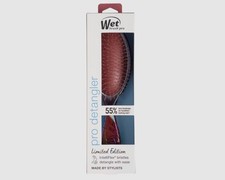 Wet Brush Pro Detangler Hairbrush - Iridescence Icon - Soft bristles - Cherry