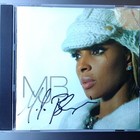 Mary J Blige Signed Autograph CD Booklet Reflections With COA Mint Condition  — photo 1