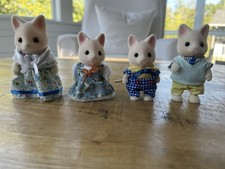 Calico Critters Sylvanian Families Silk Cat Family of 4