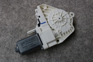 Original Audi Fensterhebermotor vorne rechts 8K0959802A A4 8K A5 8T A6 4F Q7 4L
