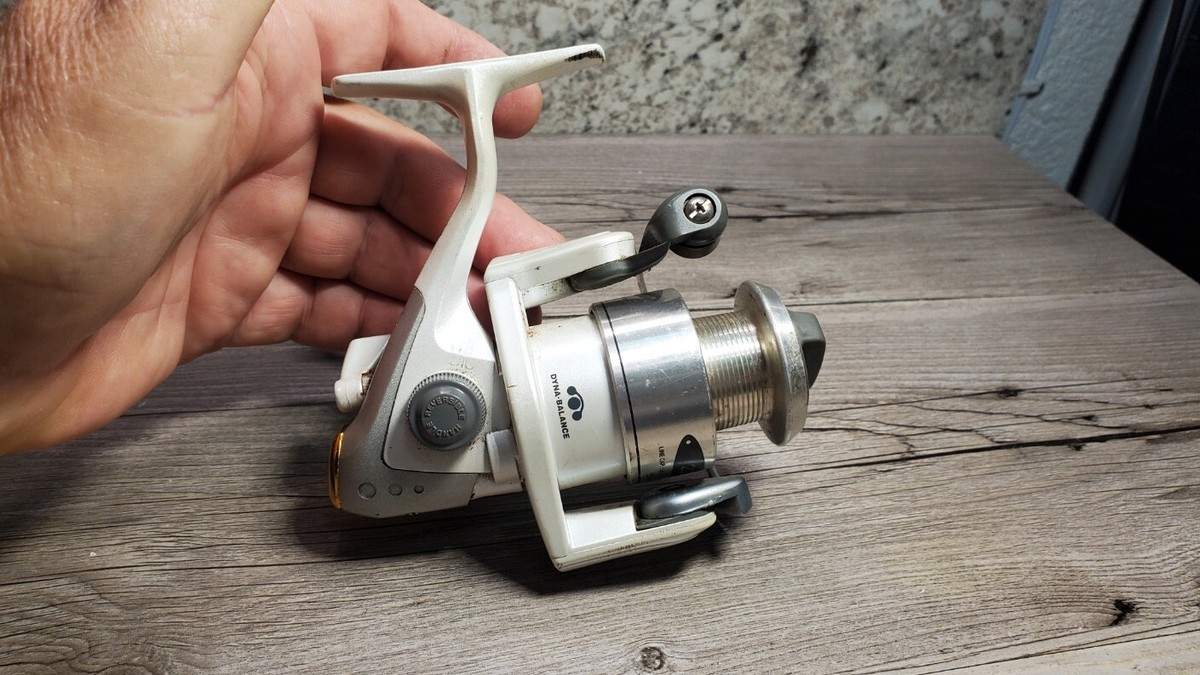 SHIMANO STRADIC 海外モデル 日本製リール STRADIC ストラ