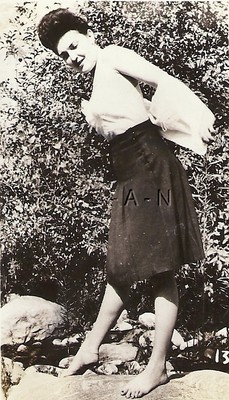 Original Nude 40s-60s Vintage Pinup RP- Dark Haired Beauty- Outdoors