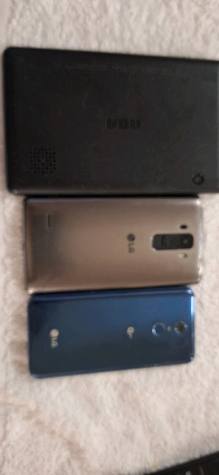 Lote para 3 LG Q7+ PARA PEÇAS RCA - Imagem 3 de 4