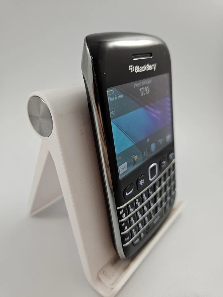 Blackberry Bold 9790 Black Unlocked 8GB 768MB RAM Qwerty Mobile Smartphone - Image 4 of 4