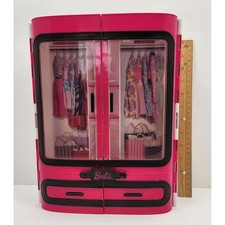 2015 Mattel Barbie Pink Wardrobe Closet w/ Handle Hard Plastic Carrying Case