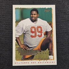 1995 Topps Football Tampa Bay Buccaneers Warren Sapp Rookie Card #229 HOF