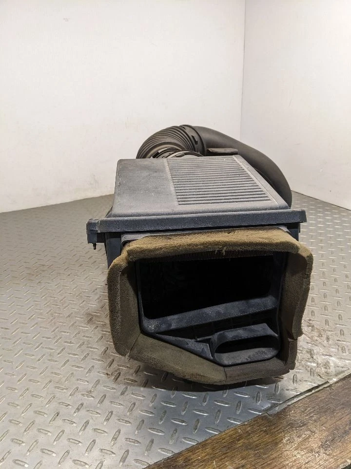 Воздухоочиститель 6,0 л гибридный подходит для 07–09 Escalade 1164369 - Изображение 3 из 4