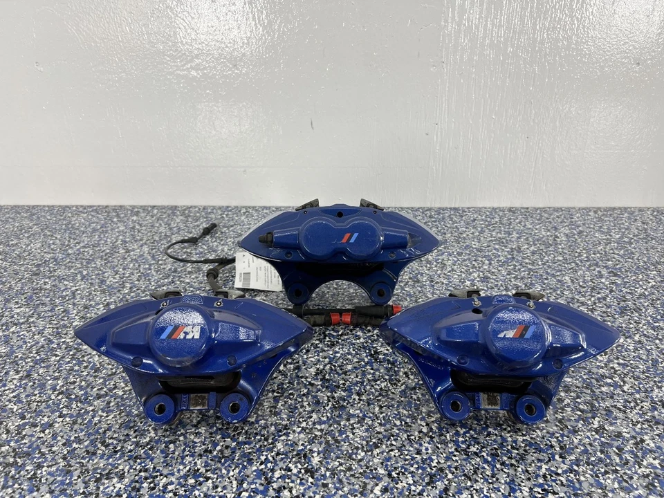 Pinzas de freno BMW 440i Brembo 2018 (x3) izquierda y derecha trasera/izquierda delantera 828 Foto 2 de 4