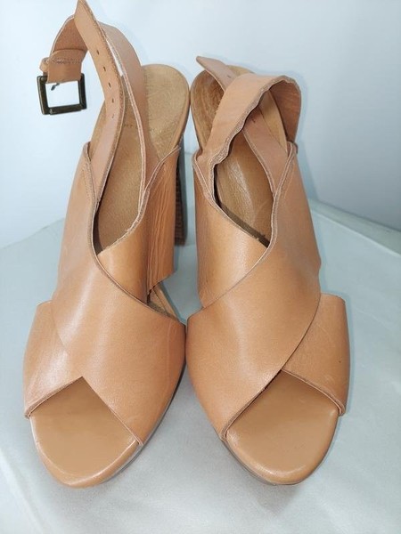 Women Kurt Geiger Heels Brown Leather 40