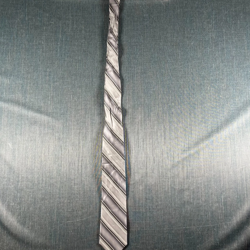 Corbata Pierre Cardin Para Hombre Plateada Rayas 100% Seda Elegante Boda Oficina Ropa Foto 4 de 4