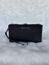 Michael Kors Jet Set Travel Large Double Zip Leather Wristlet -Black/Silver