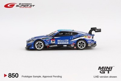 Mini GT 1:64 Nissan Z GT500 #24 