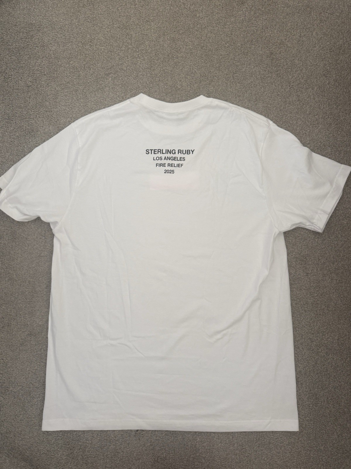 Supreme White Graphic Logo T-Shirt XL Short Sleeve Crew Neck Cotton Preshrunk 4