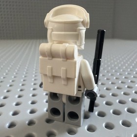 Hoth Rebel Trooper Minifigure - LEGO Assault on Hoth UCS Sw0734