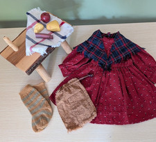 American Girl Pleasant Company Kirsten School Outfit and Bench, accessories