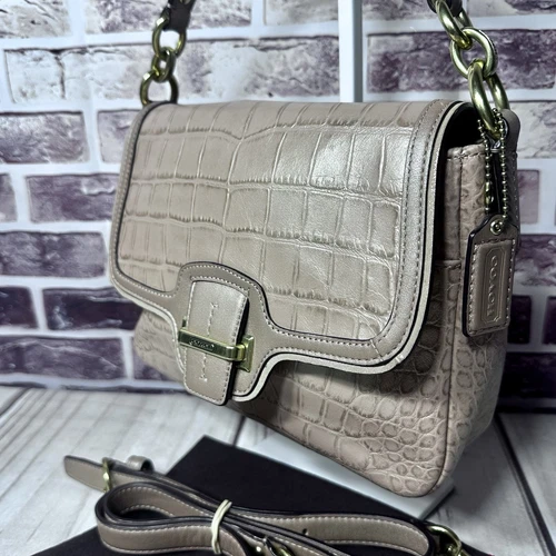 Tracolla Coach Taylor Exotic in pelle con patta F25331 e sacchetto antipolvere ~ champagne
