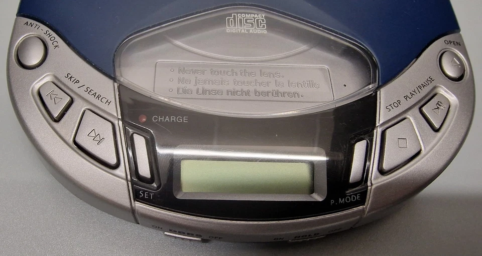 TCM Tragbarer CD Player Model 66317  Tragbarer CD Spieler Audio CD  #K-466-02 - Bild 2 von 4