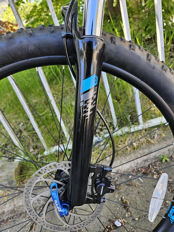 Marin Mountainbike Bobtail 3, 27 5 Zoll Alurahmen Höhe M Fahrrad Schwarz-blau - Bild 3 von 4