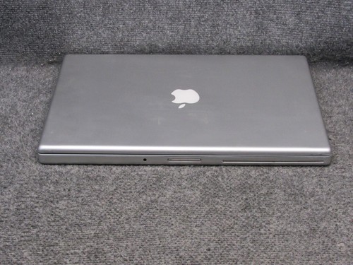 Apple MacBook Pro A1226 15.4" Laptop Intel Core 2 Duo 2.20GHz 2GB RAM 120GB HDD - Picture 2 of 6