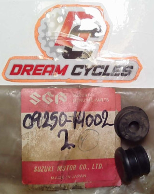 NOS SUZUKI LT80 TS100 50 TM125 RM100 125 CARB PLUG AIR CLEANER 09250-14002 QTY 2