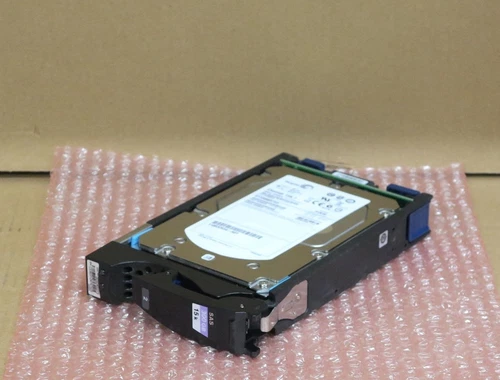 EMC V3-VS15-300 300GB 15K SAS Drive VNX5100 5300 VNXe3300 005049273 005-049273