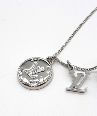 Louis Vuitton ring pendant necklace monogram silver M62485 Unisex 