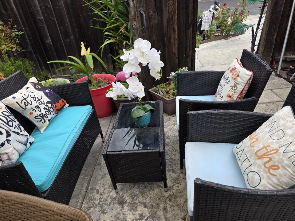 Juego de 5 muebles de patio exterior de ratán Modway Foto 2 de 3