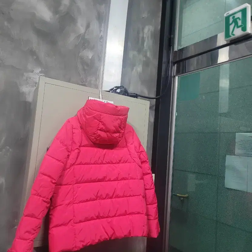 Prada Hot Pink Short Puffer Jacket Size 38 Womens thumbnail 3
