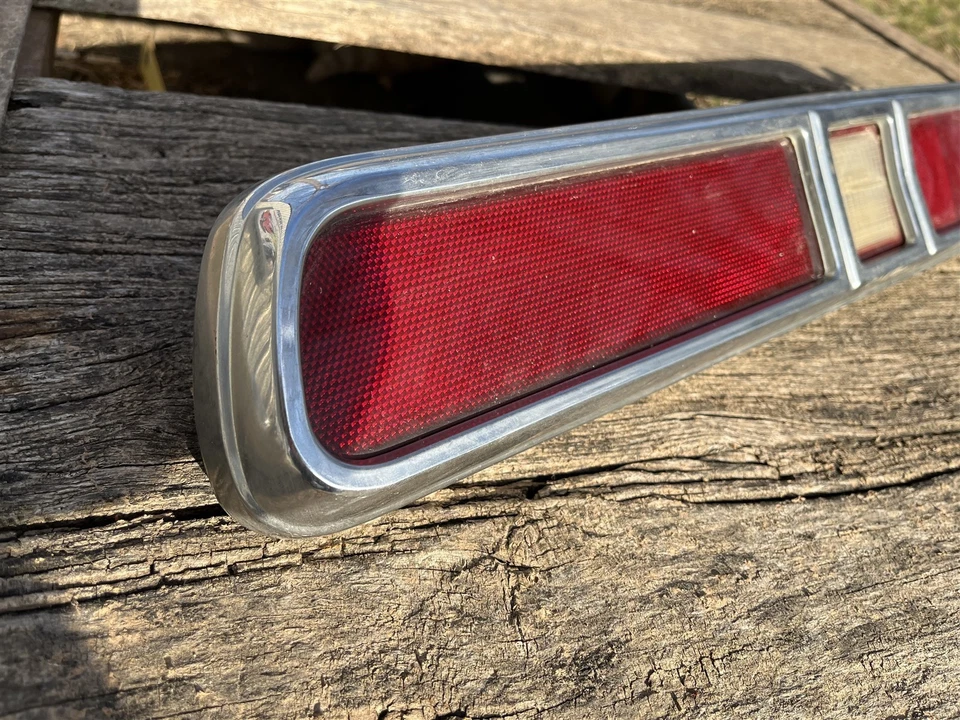 Lanterna traseira direita Mercury Bobcat 1975-1978 fabricante de equipamento original 1976 1977  - Imagem 3 de 4