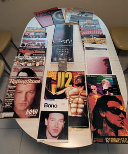 U2 FANS COLLECTION! FANTASTIC HARD TO FIND U2 MERCH! 28 ITEMS IN ALL!