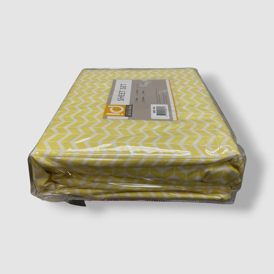 Intelligent Design Yellow Chevron Ultra Soft Microfiber Sheet Set, Queen - Image 4 of 4