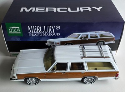 Greenlight 1:18 Mercury Grand Marquis Colony Park Diecast Vehicle