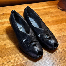 Vintage Antique 1940 s Art Deco SKUFFIES Foot Saver Peep Toe Pumps Shoes Sz 7