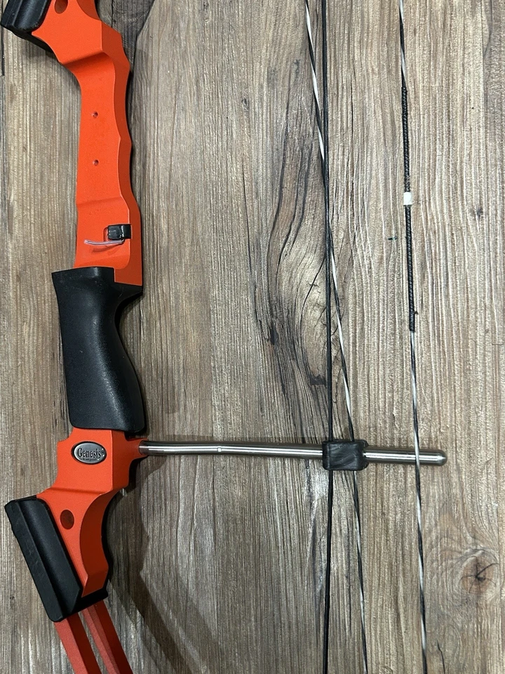 Arco original Mathews Genesis - ligero - NASP - mano derecha - naranja Foto 3 de 4