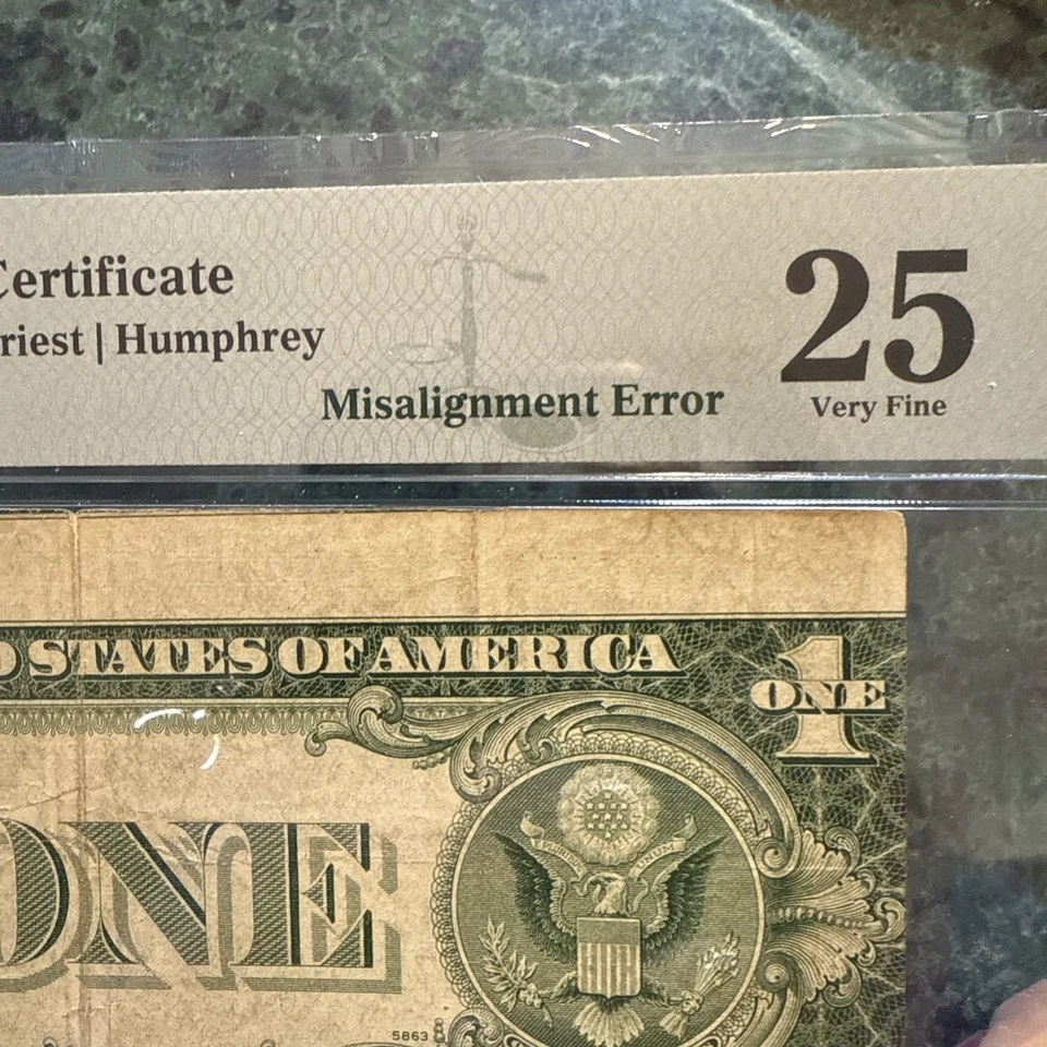 Certificado de plata 1935E $1 Fr#1614 PMG VF 25 primera impresión error desalineado Foto 4 de 4