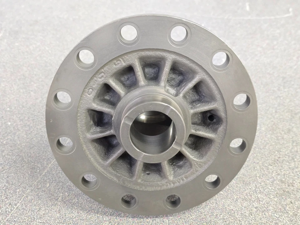 VERY NICE USED ORIGINAL PORSCHE 911 915 930 OPEN DIFFERENTIAL HOUSING 78-86 #9 - Imagem 2 de 4