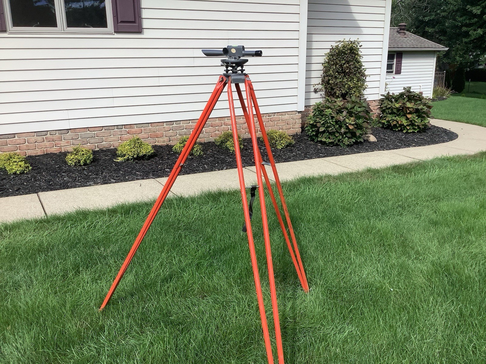 David White # 8090 Meridian Transit Tripod & Case