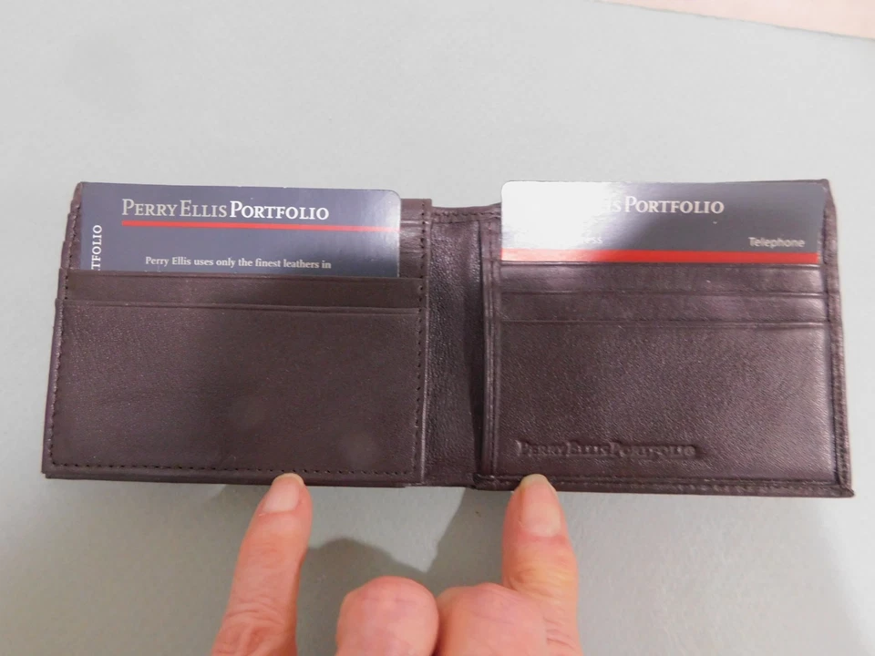 Cartera de Hombre Cuero Genuino Texturizado Marrón Delgada Doble Pliegue Portafolio Perry Ellis Foto 2 de 4