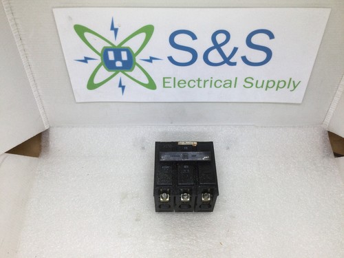 Bryant BR330 3 Pole 30 Amp 240V Plug on Circuit Breaker - Picture 2 of 9