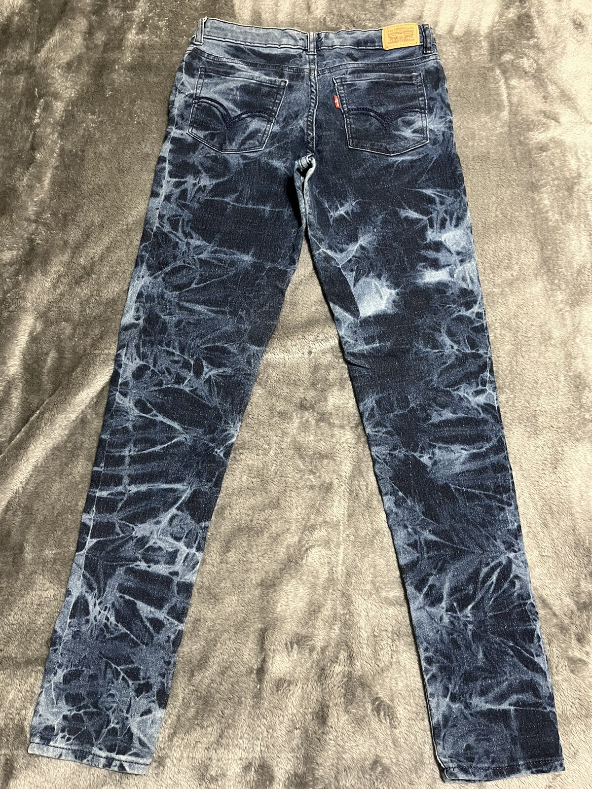 Picture 8 of 12