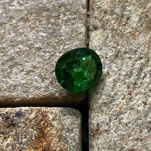 TSAVORITE RARE GEMSTONE - MERELANI HILLS, TANZANIA 0.91Ct MFG2256 - Picture 7 of 11