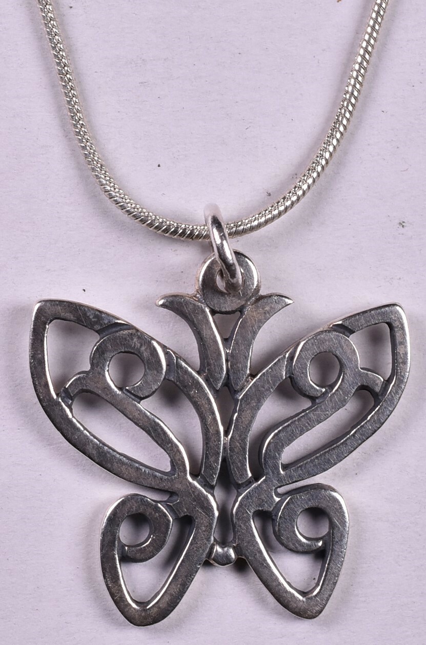 Large James Avery Butterfly Necklace 19'' Sterling Vi… Gem