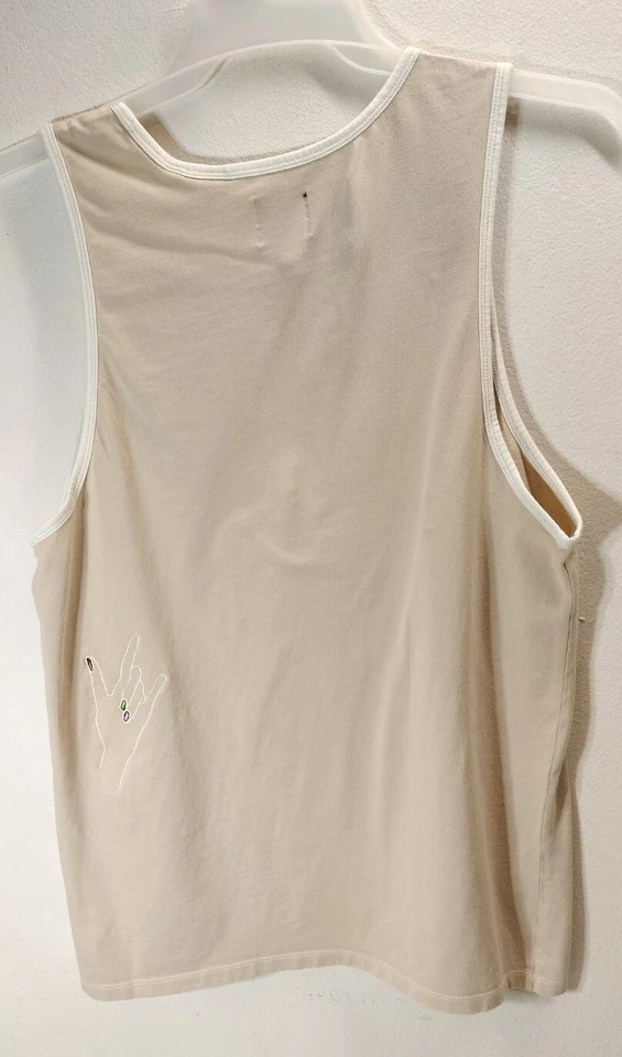 Dockers Womens Pride Tank Top Shirt Size Medium Beige Sleeveless Embroidered NEW - Imagem 4 de 4