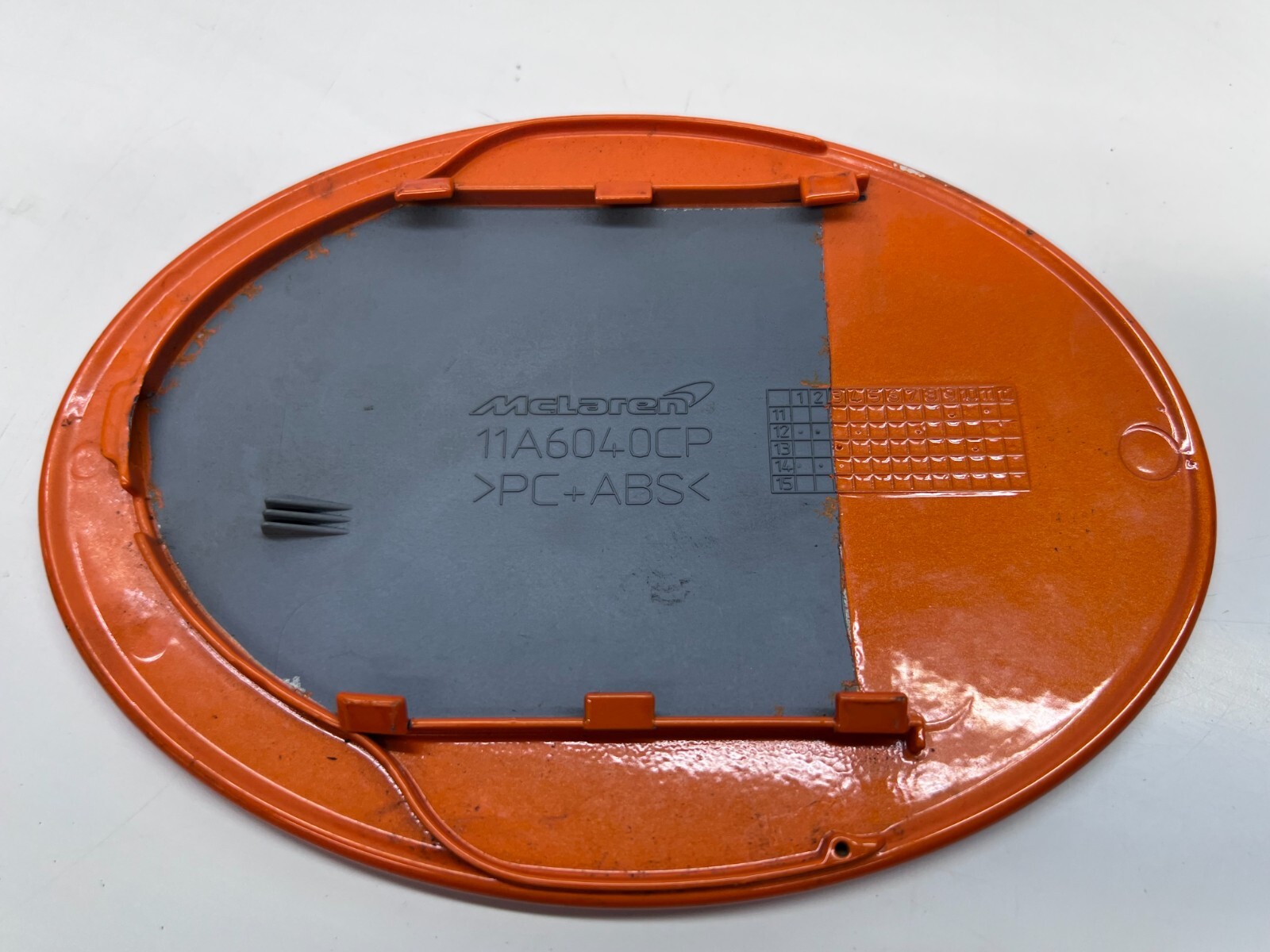 MCLAREN 650S FUEL FILLER FLAP CAP COVER OEM 11A6040CP