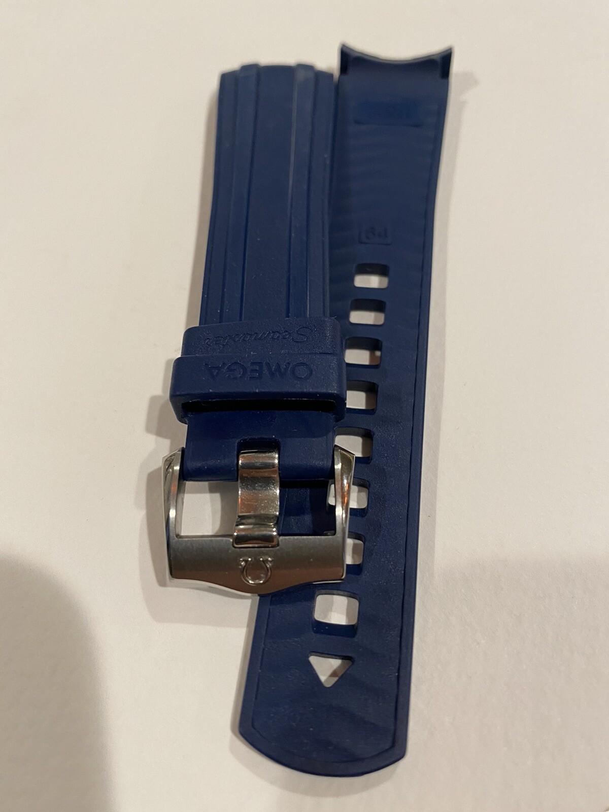 Купить Omega Seamaster Blue Rubber 