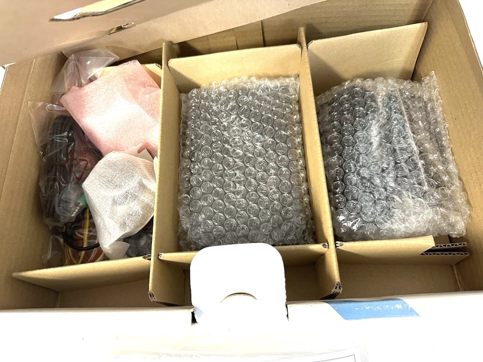 Kenwood KOS-A300 External Media Controller Factory New in Box - Image 4 of 4